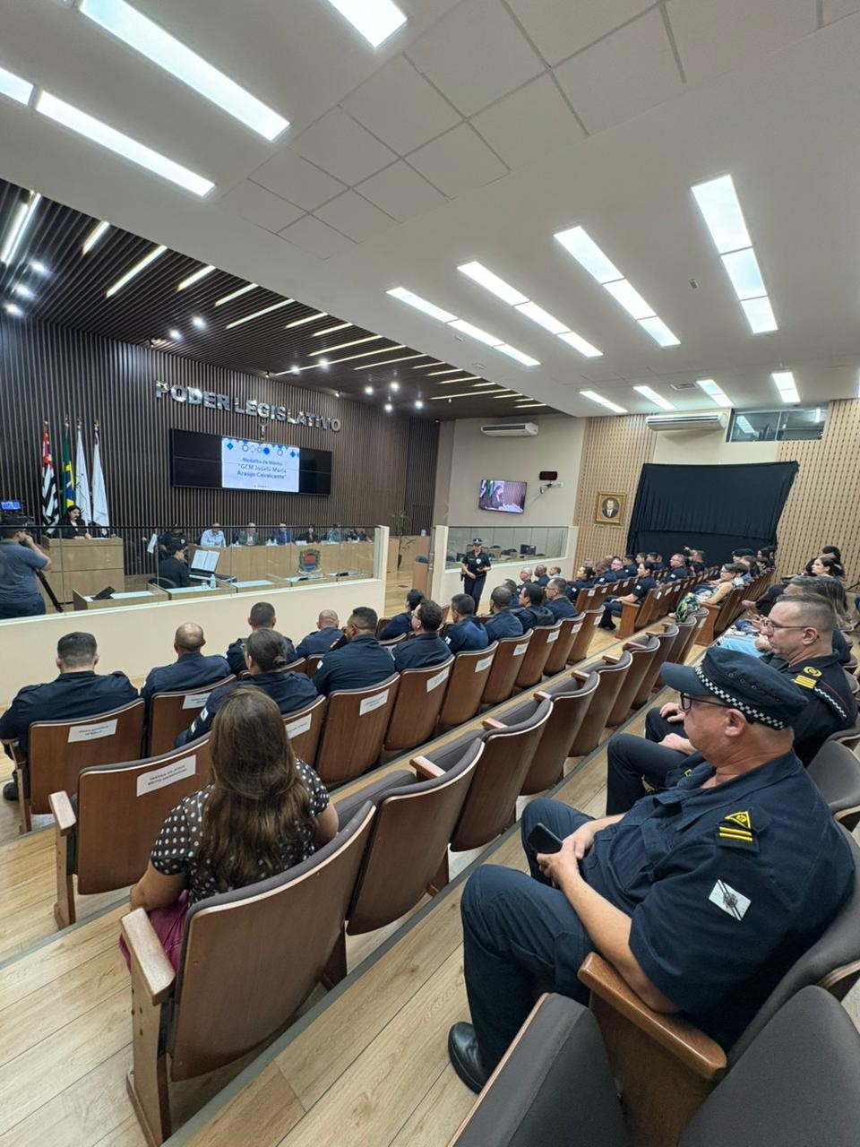 Visualize fotos 03/12/2025 Sessão Solene Medalha GCM Josefa Maria