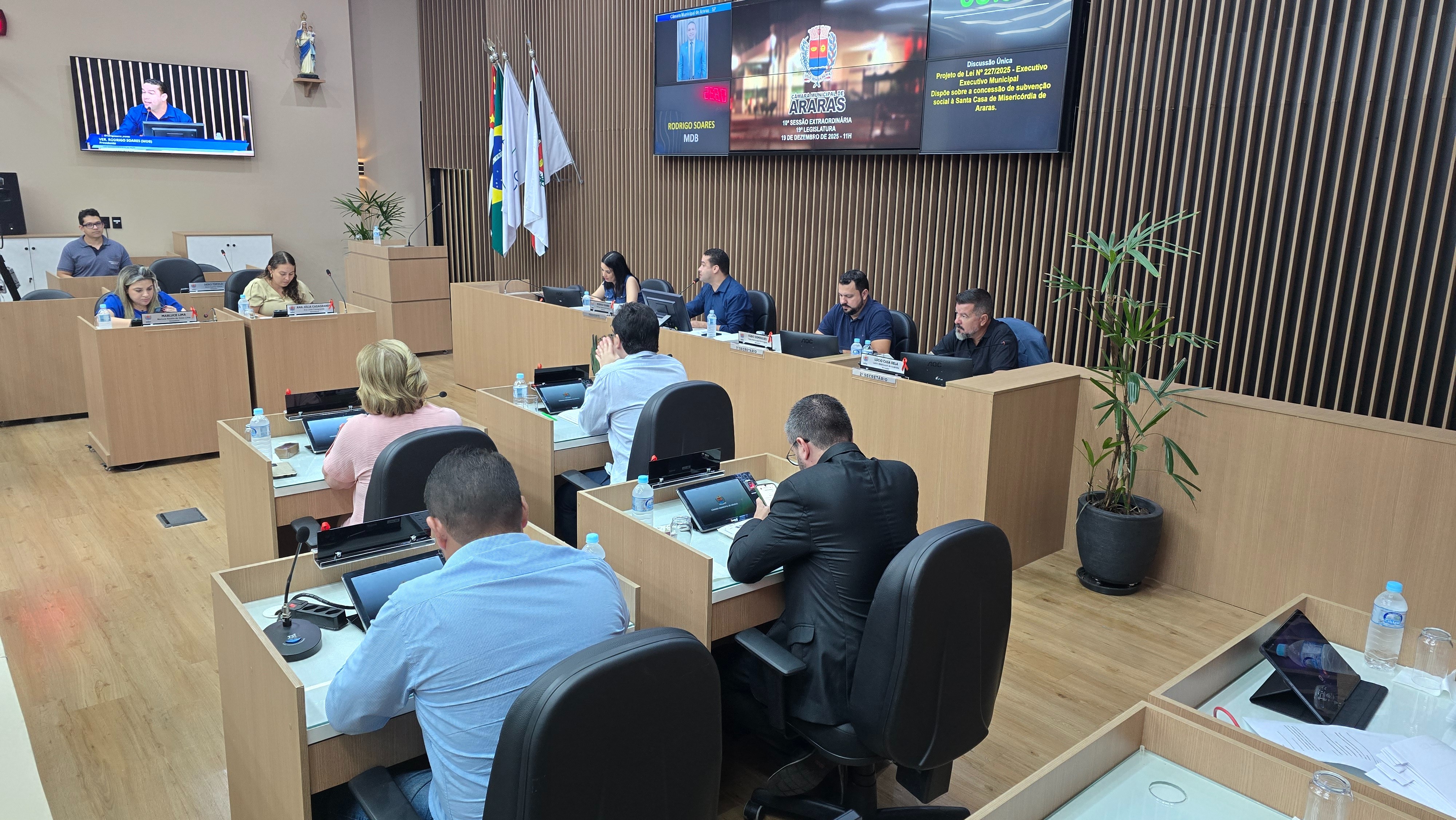 Visualize fotos 19/12/2025 10ª Sessão Extraordinária